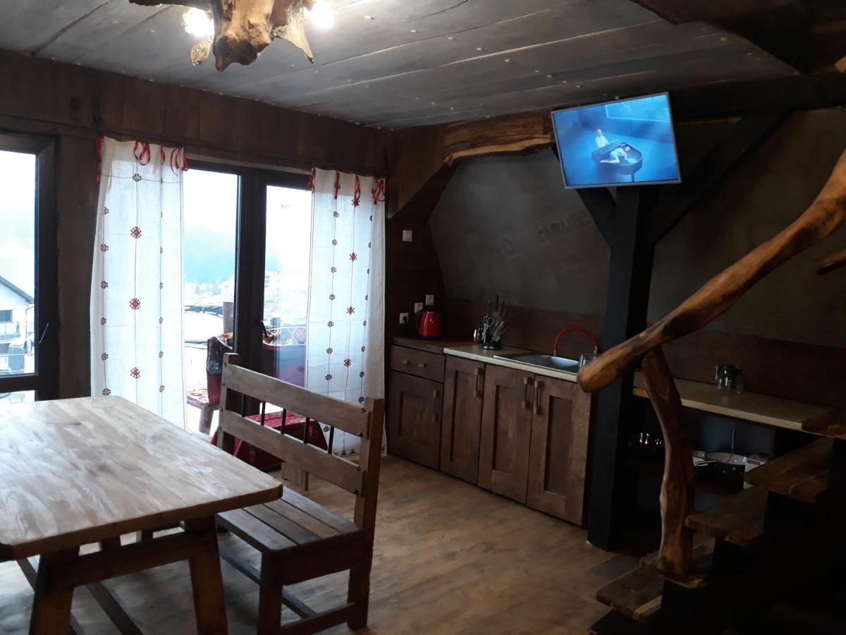 Apartamento Oak House Palyanytsya Exterior foto